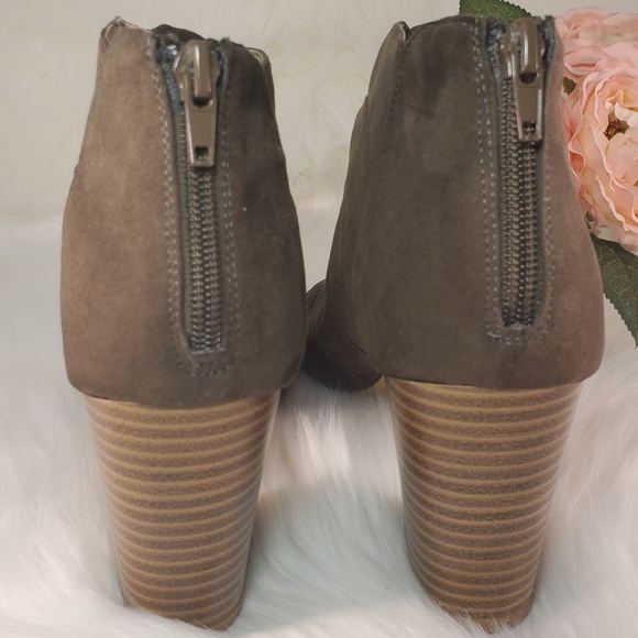 ATTENTION BROWN VEGAN LENA BOOTIES SIZE 10 NWOT - Picture 5 of 8